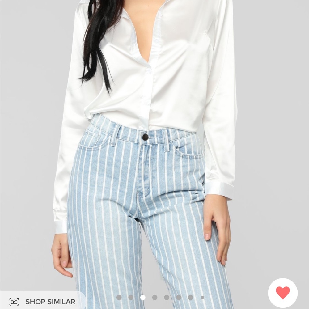 Fashion Nova smooth talkin’ silky shirt